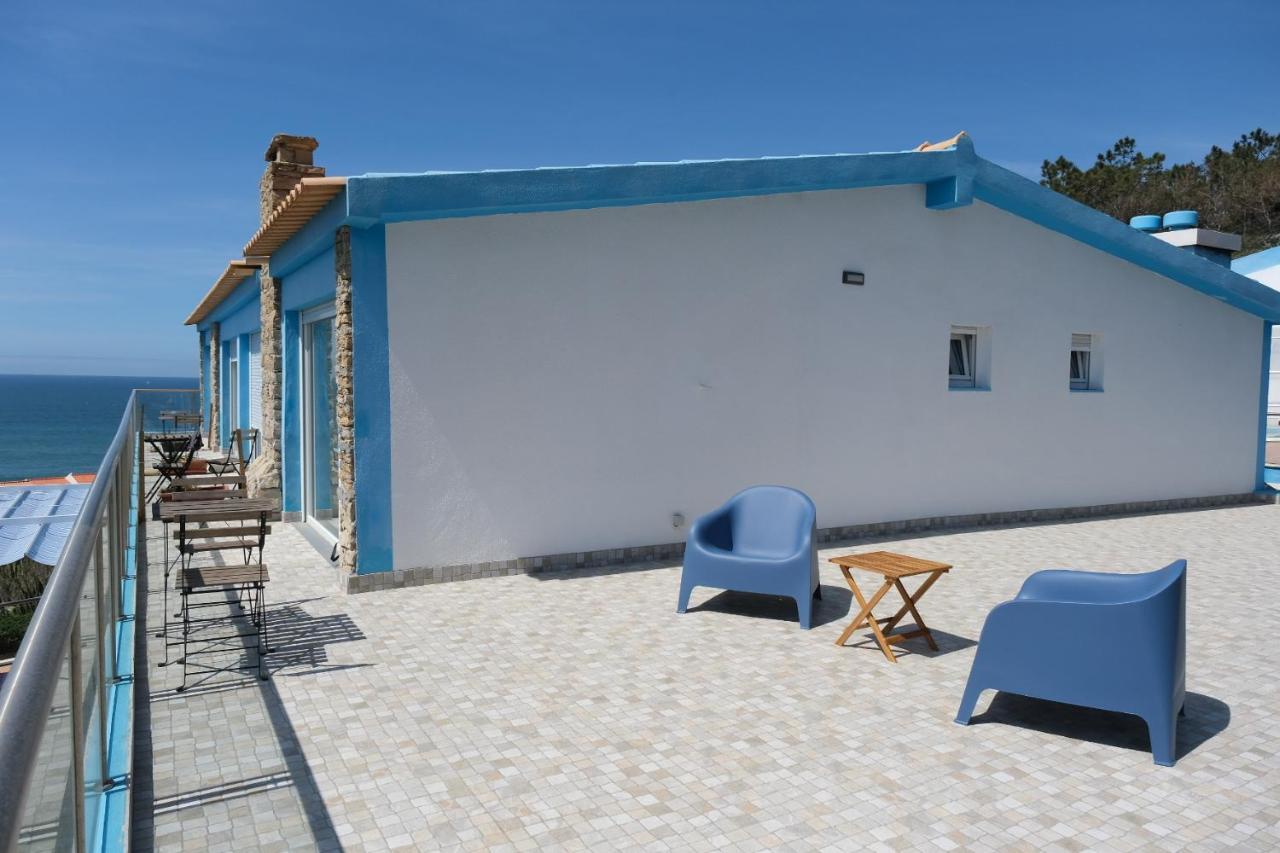 Guest house Mega Ocean Magoito - - *
