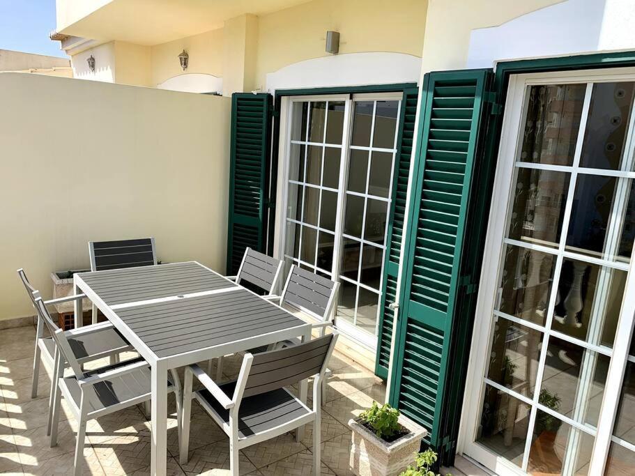 Villa Hermano With Views And Private Pool *