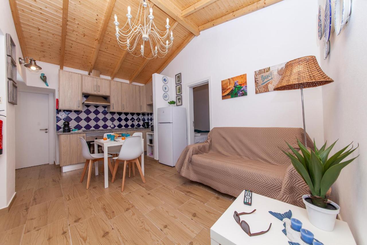 B54 - Casa Azul In Burgau Apartment Budens