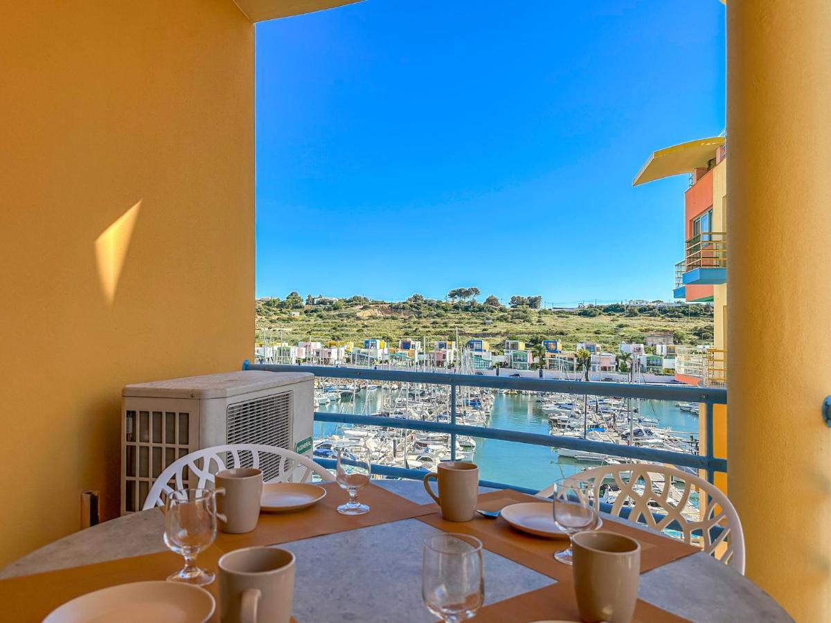 Luxury 1 Bedroom Apartment, Marina De Albufeira3 Appartement