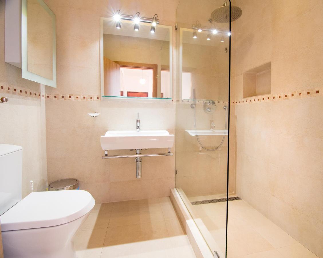 With Panoramic Yacht Marina Views Apartamento *