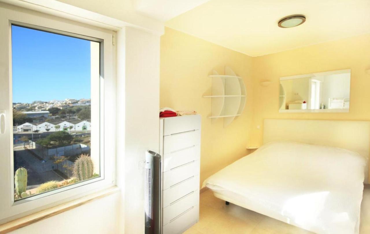 With Panoramic Yacht Marina Views Apartamento