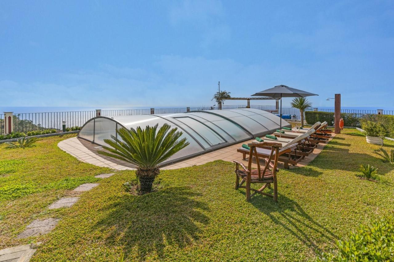 Villa Theos House By
