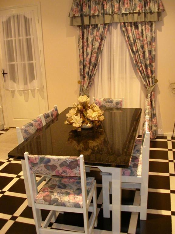 Moradia Familiar Novavista - T3 Hostel *