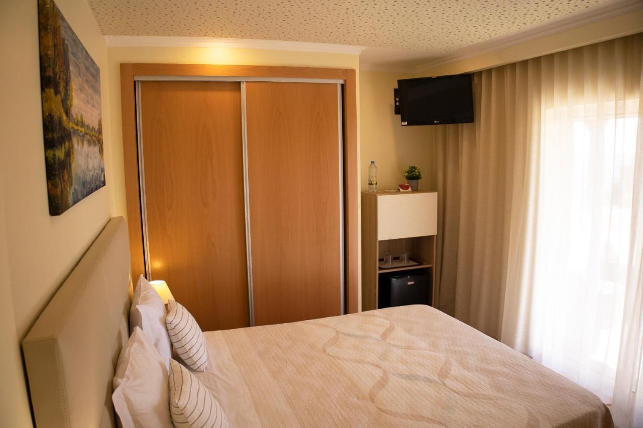 Rural Rocha Da Gralheira Hotel *
