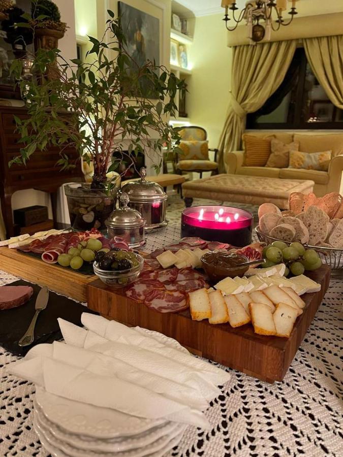 Lourenco's House Deluxe *