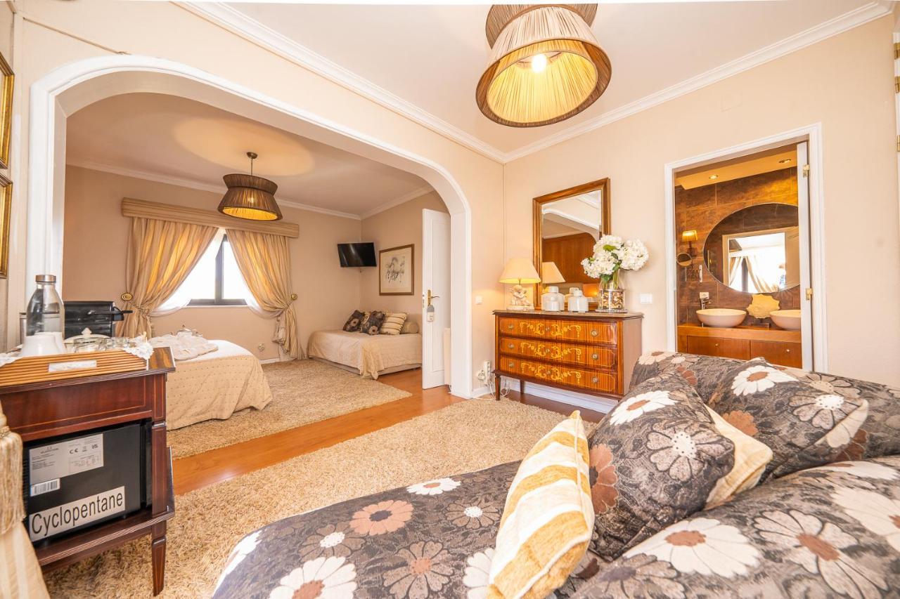 Lourenco's House Deluxe