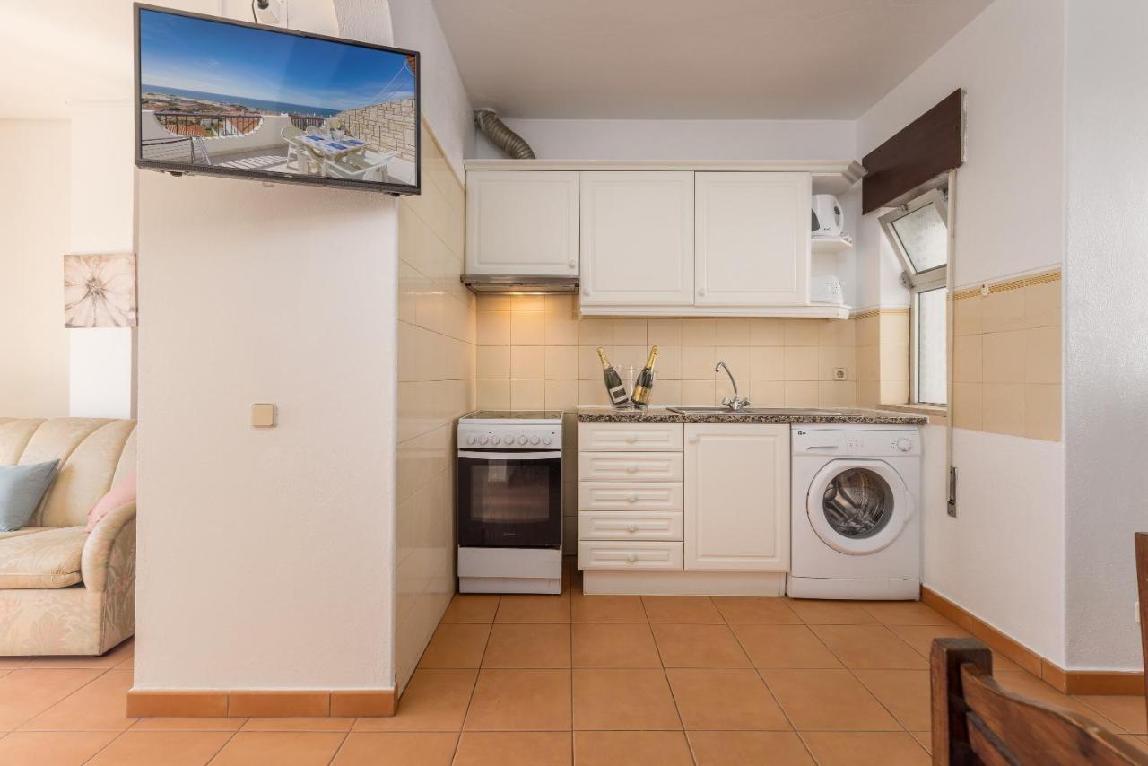 Apartment Oceanview A By Sequeira