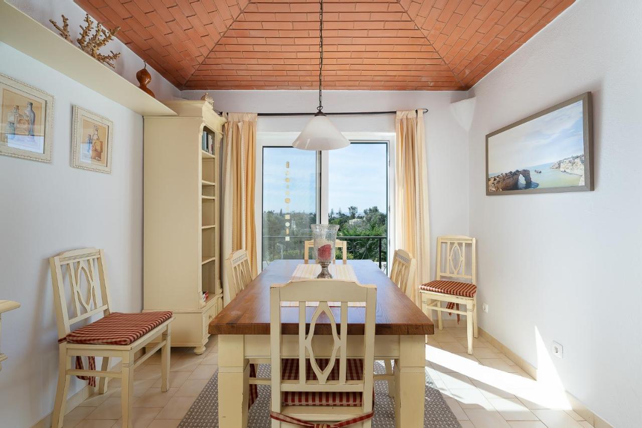 Casa Manjua * Carvoeiro (Lagoa)