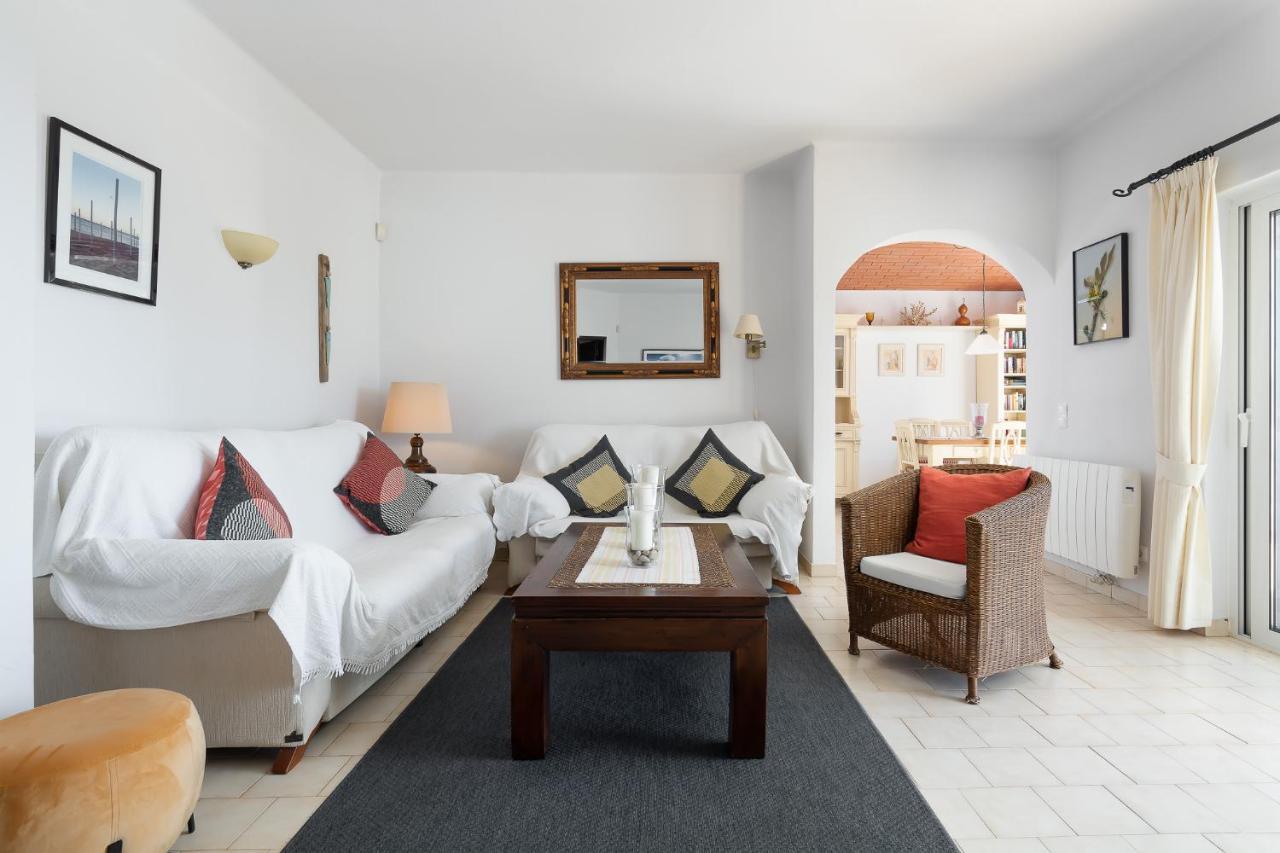 Casa Manjua * Carvoeiro (Lagoa)