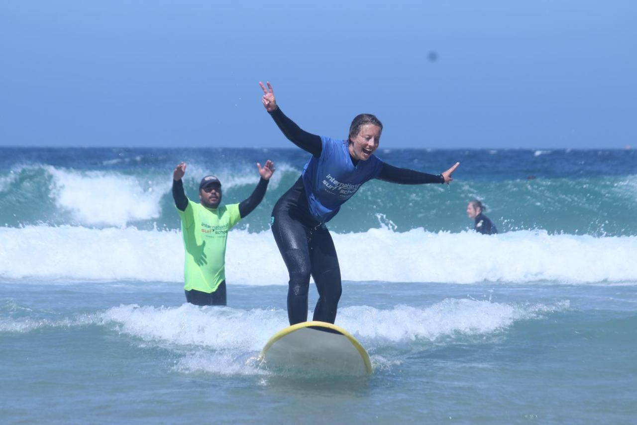 Gasthuis International Surf School & Camp
