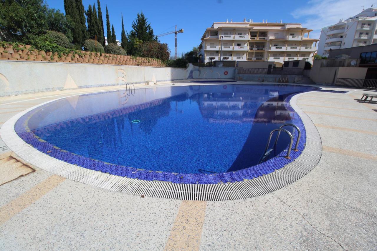 Apartment T1 Da Rocha Clube Mar