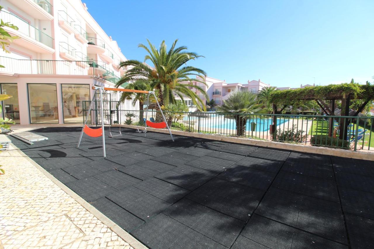 Apartment Casas - St 116, 2bed/2bath, Air Con, Shared Pool, Sea View