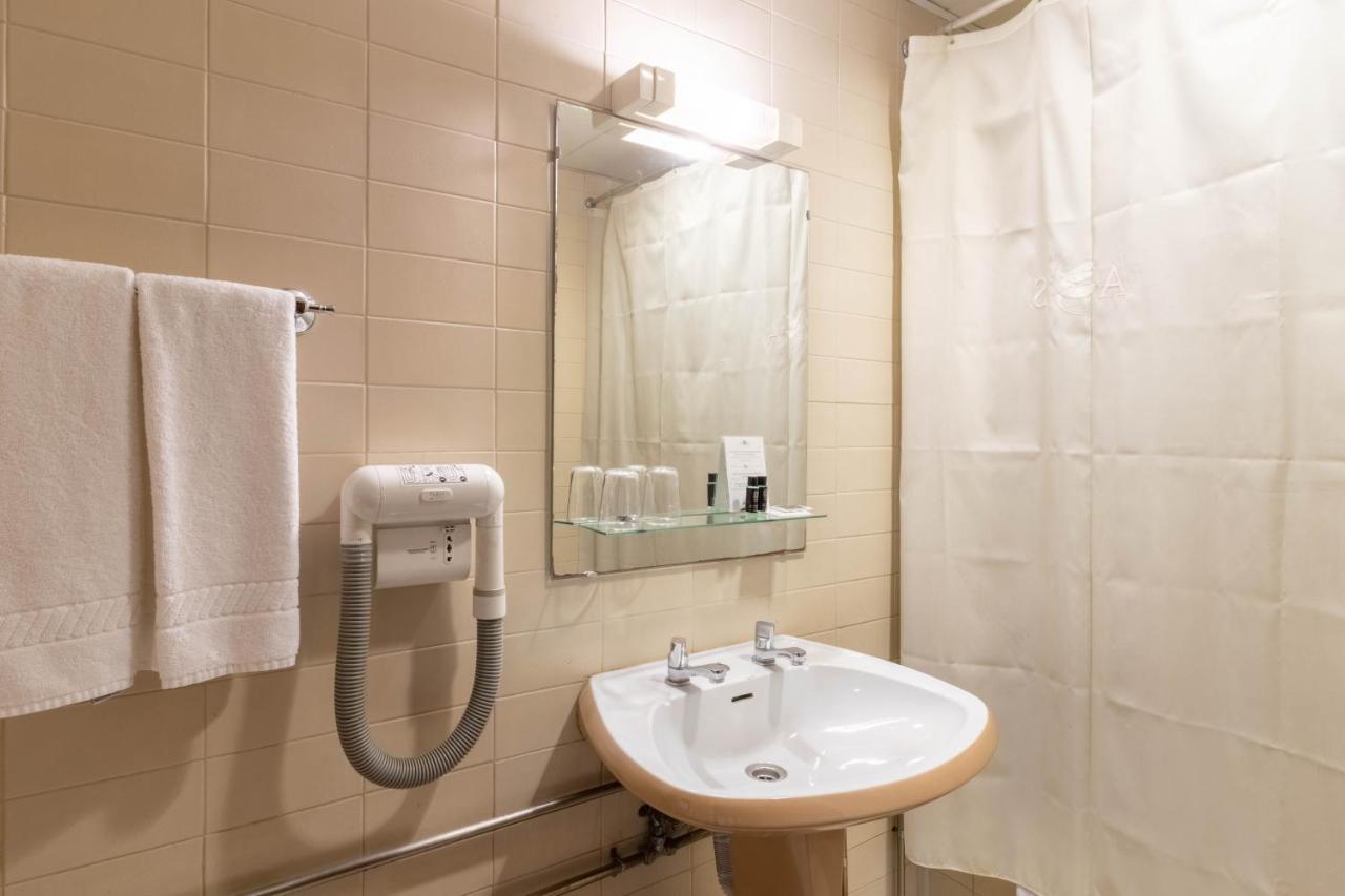 Hotel A.s. 2*