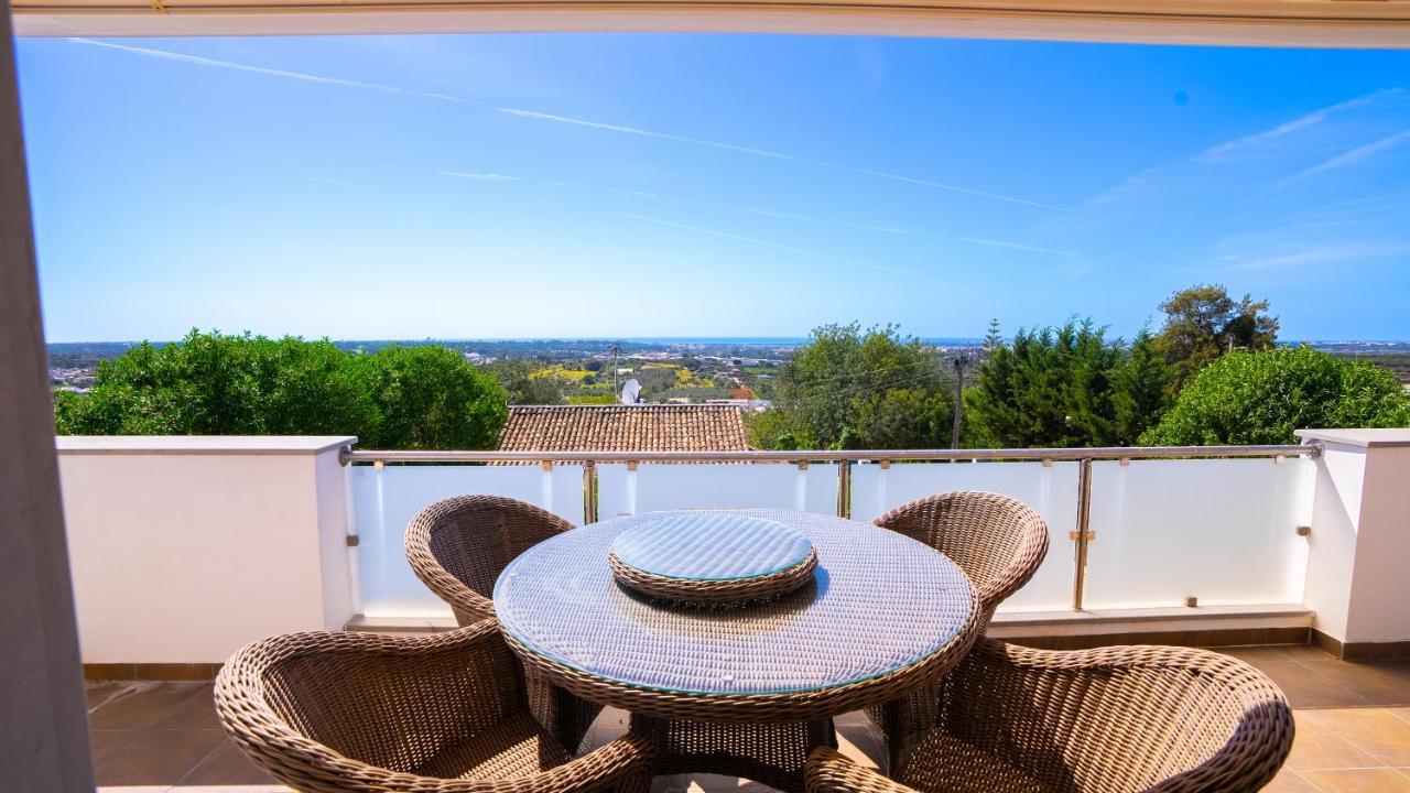 Ocean View Villa *