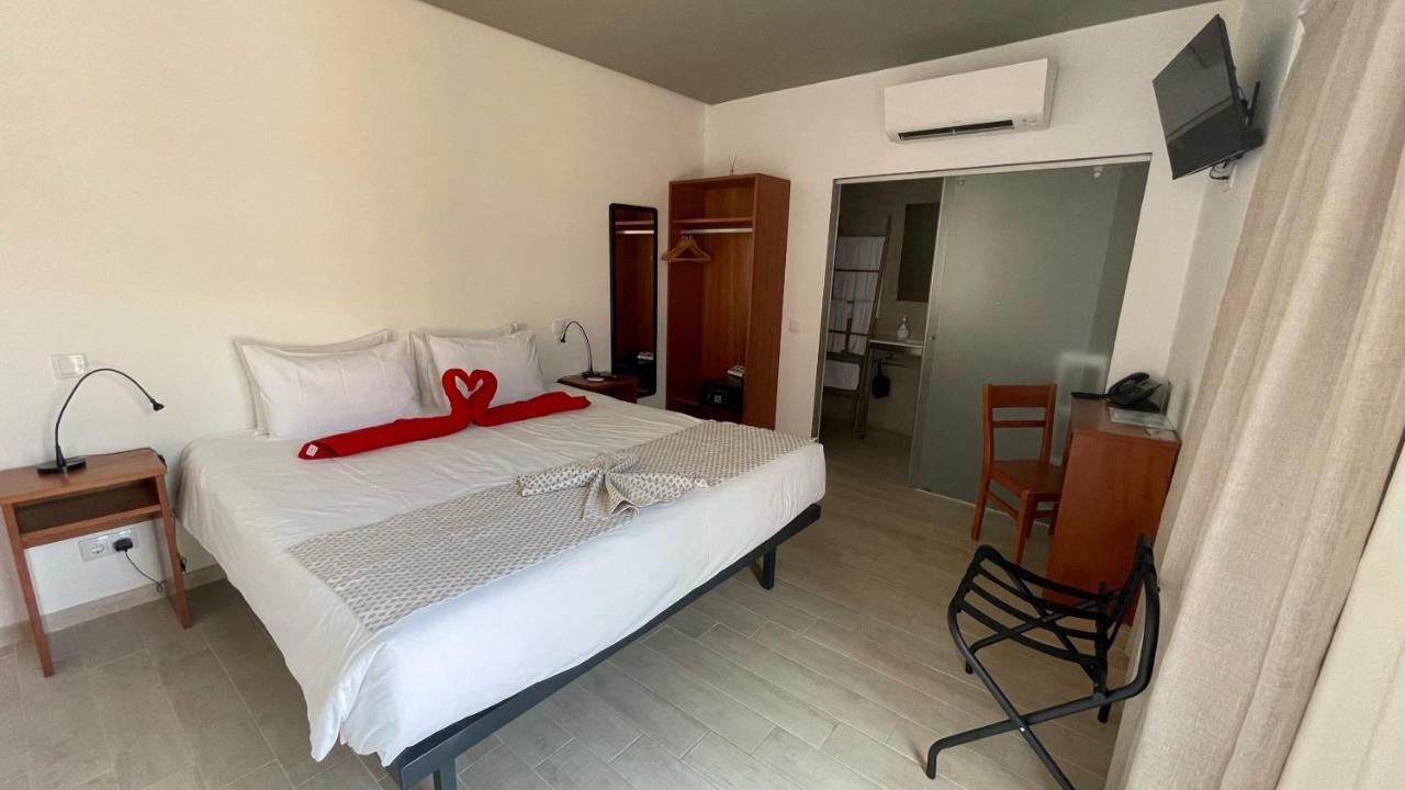 3 Caparica - Lisbon Gay 3*