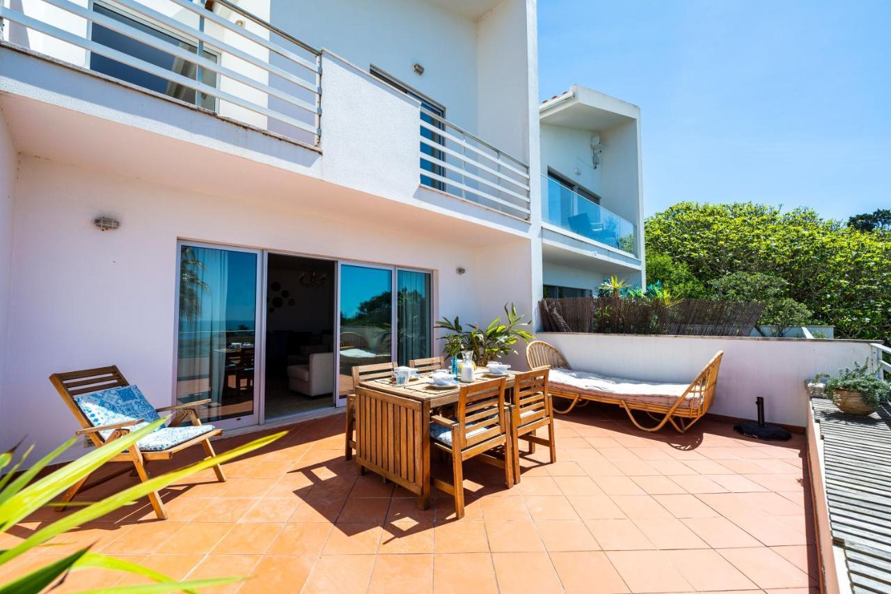 Nativo Big Wave Front Row 2br Holiday home Nazare