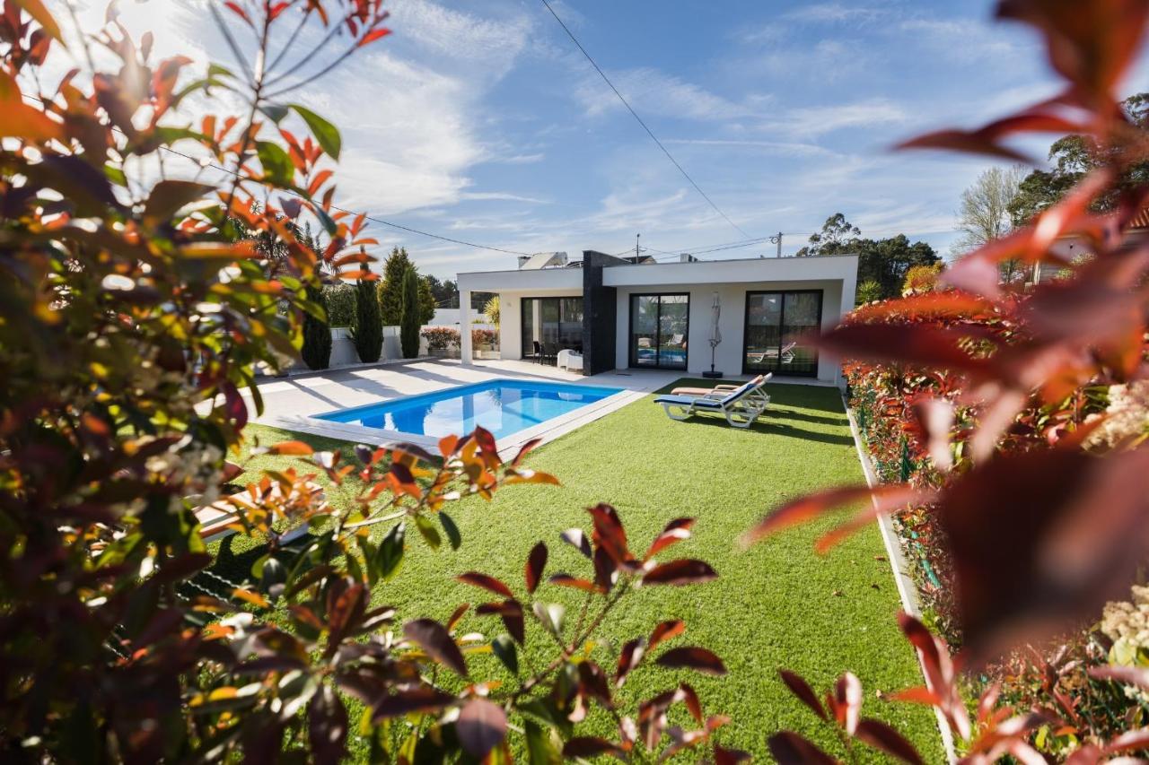 Chalet Meirinha House *