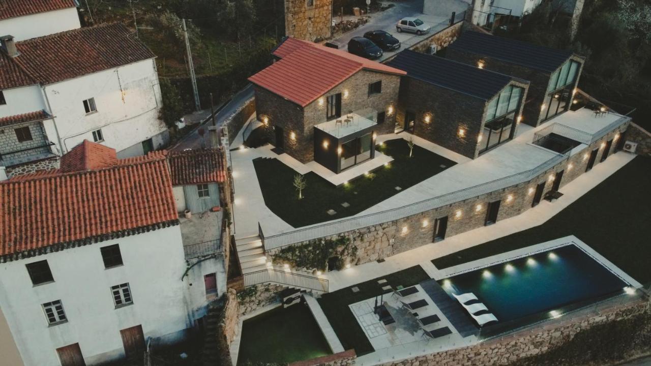 Empreendimento Serra Сasa de vacaciones Cortes do Meio