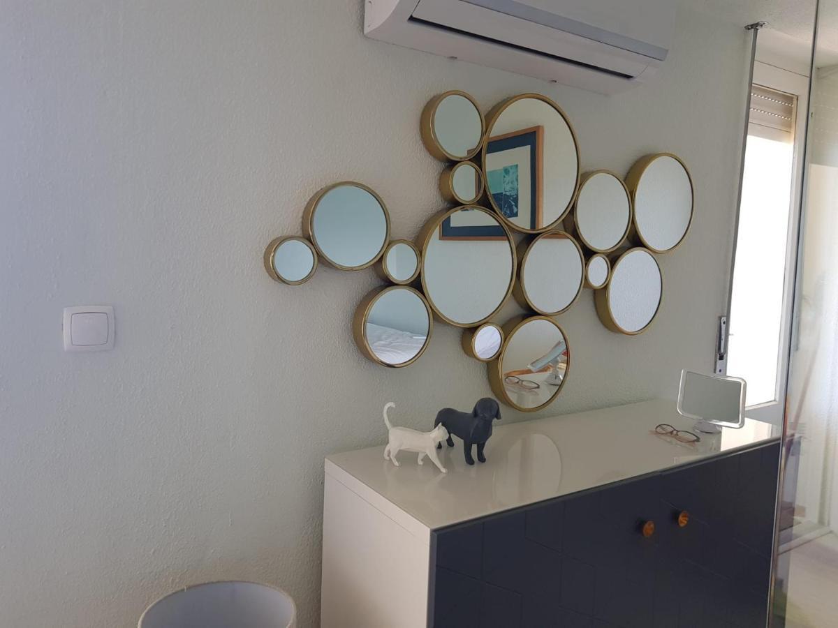Turquoise Turtle - With Seaview And A/c * Sesimbra