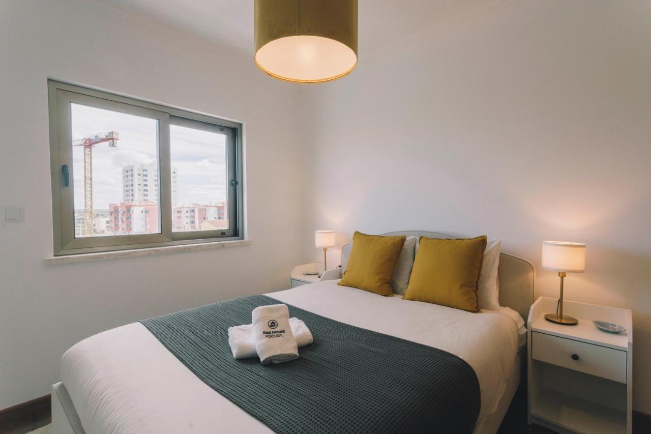 74 - Surfside Apartment