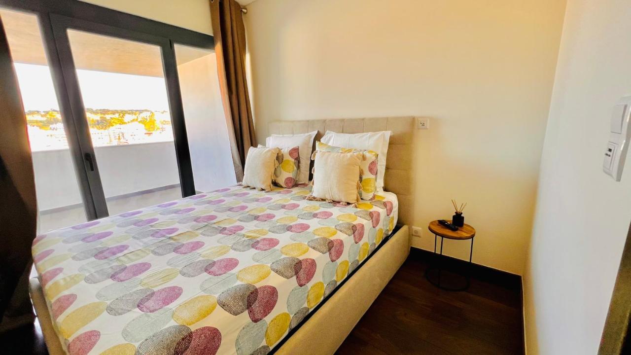 Front Line, Sea View, Luxury Penthouse In Caparica