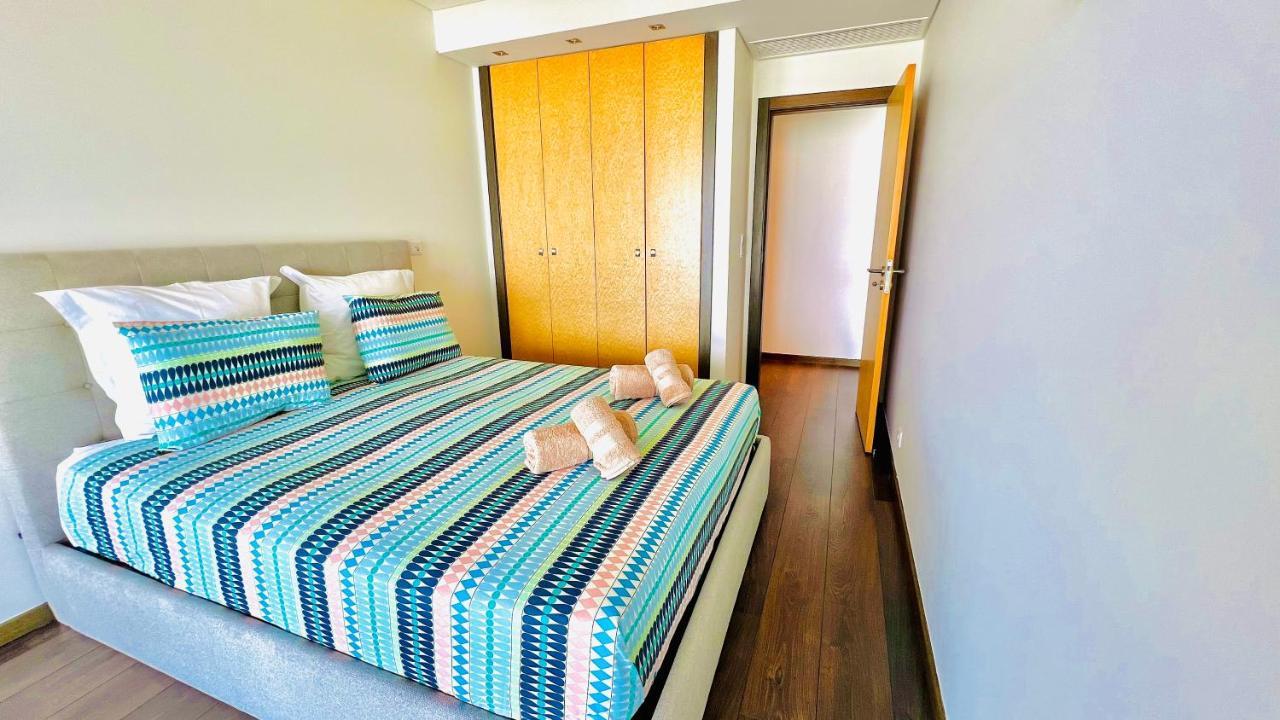 Front Line, Sea View, Luxury Penthouse In Caparica Costa da Caparica