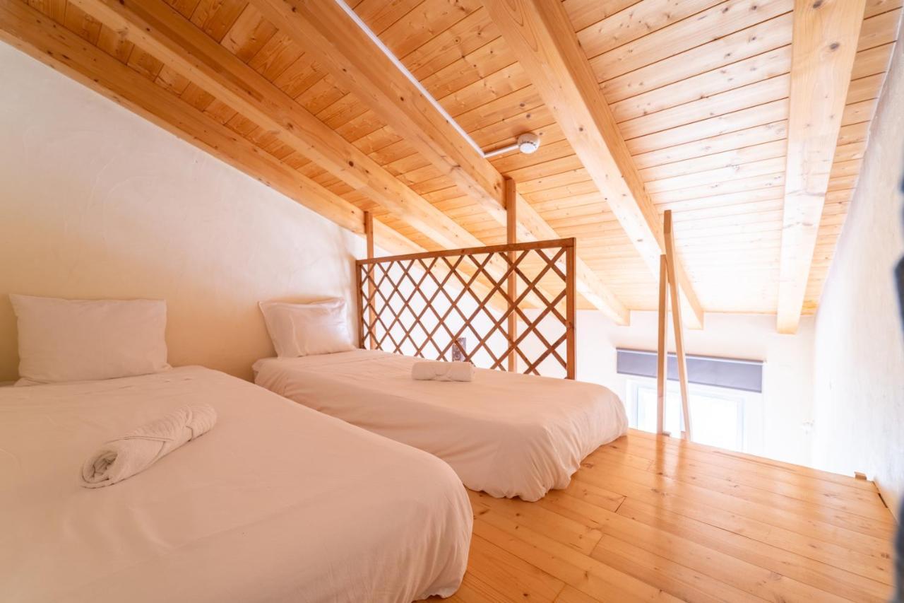 Aljezur Villas Hostel *