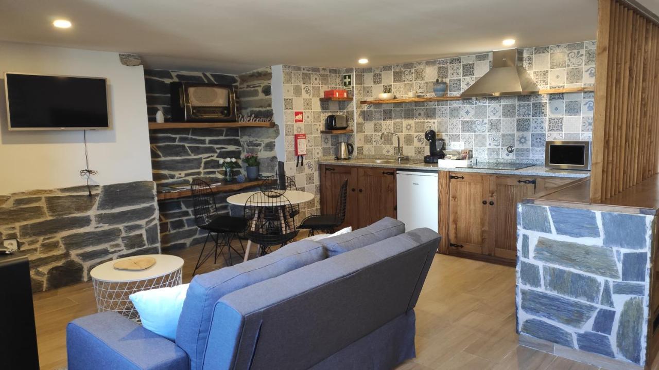Recanto Da Encosta T0 Holiday home *