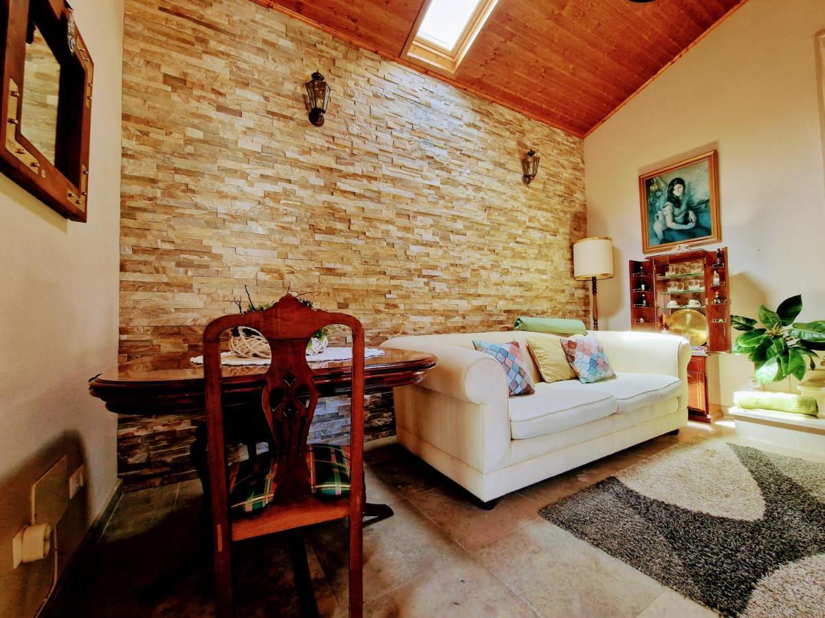 Casa Azenhas By Lisbon Village Holiday home
