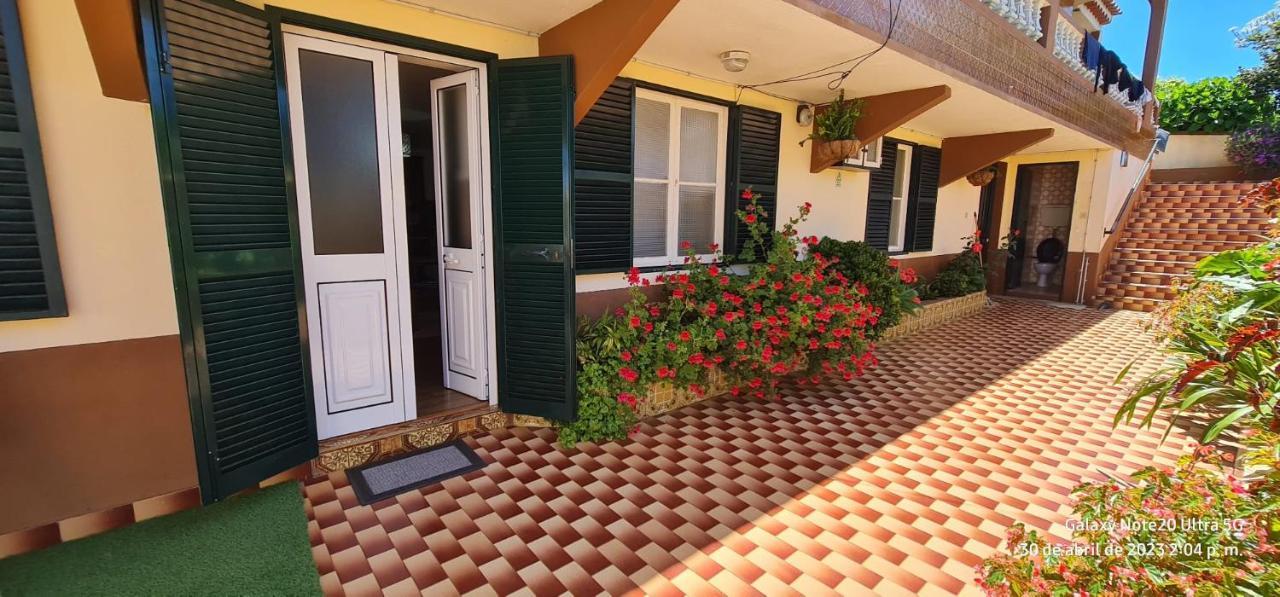 Guest house Casa Ribeirinho No Coracao Da Natureza Ponta do Pargo