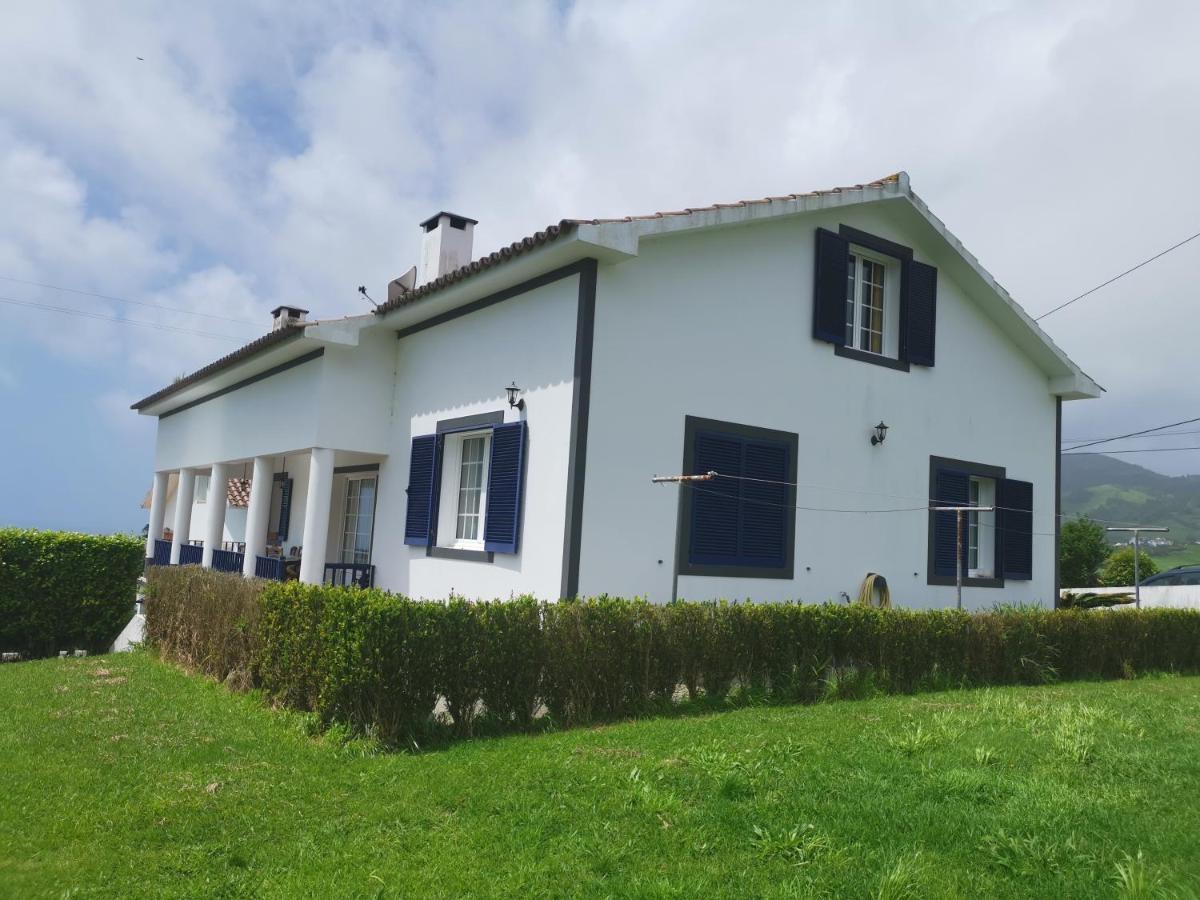 Homestay Mendonca Povoacao (Sao Miguel)
