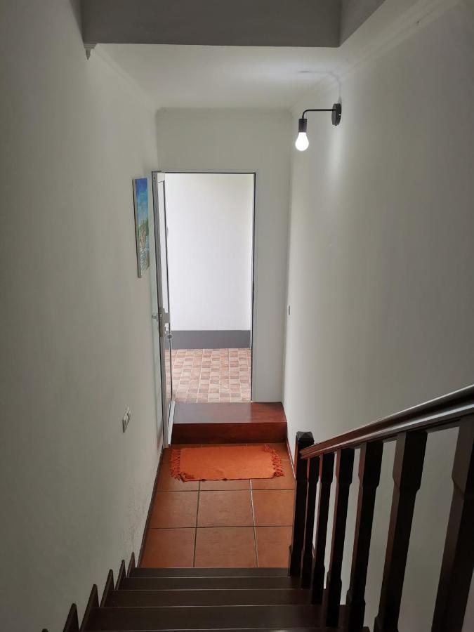 Homestay Mendonca Povoacao (Sao Miguel)
