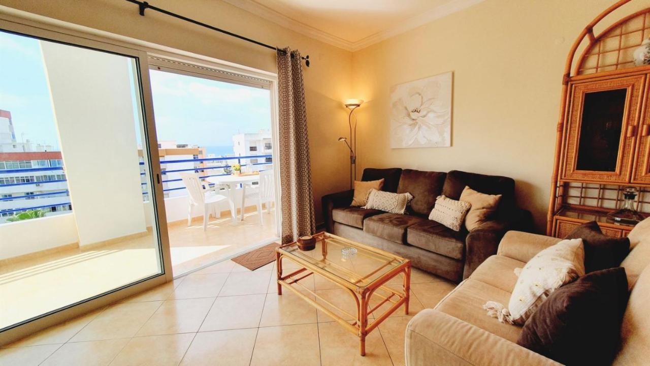 Lover's Paradise: 3br 2 Min From The Apartment *