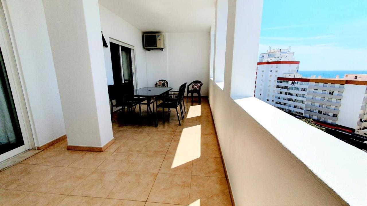 Apartamento Vacation: 2br Steps To The Quarteira