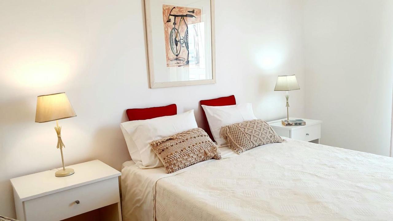 Apartamento Vacation: 2br Steps To The *
