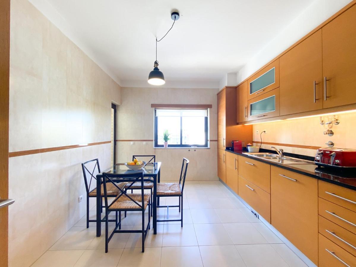 Appartement Modern And Spacious In #1939 Lagos