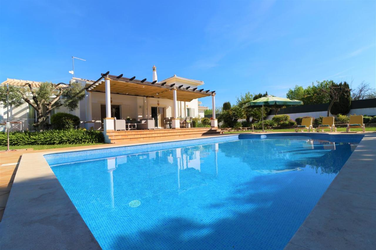 Villa Joia - 3 Bedroom With Swimming Pool In Boliqueime, Near Vilamoura, Algarve