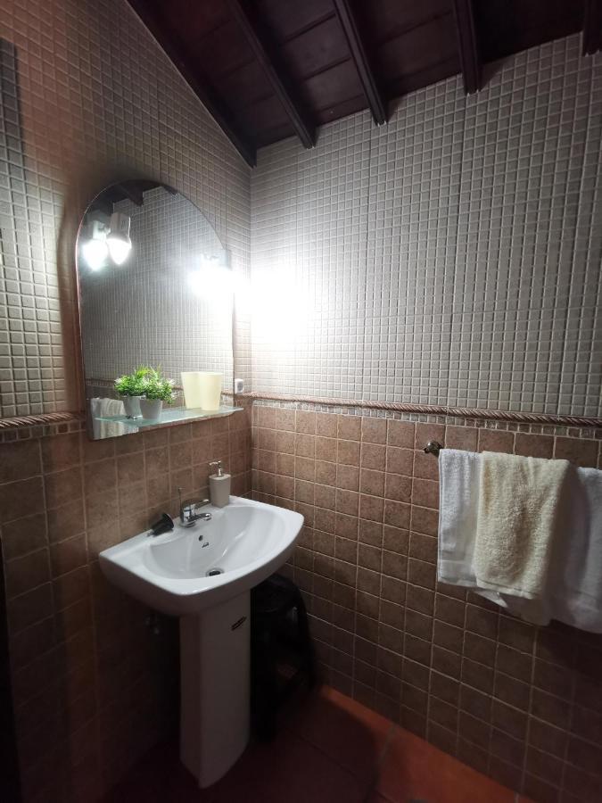 Mendonca Homestay *