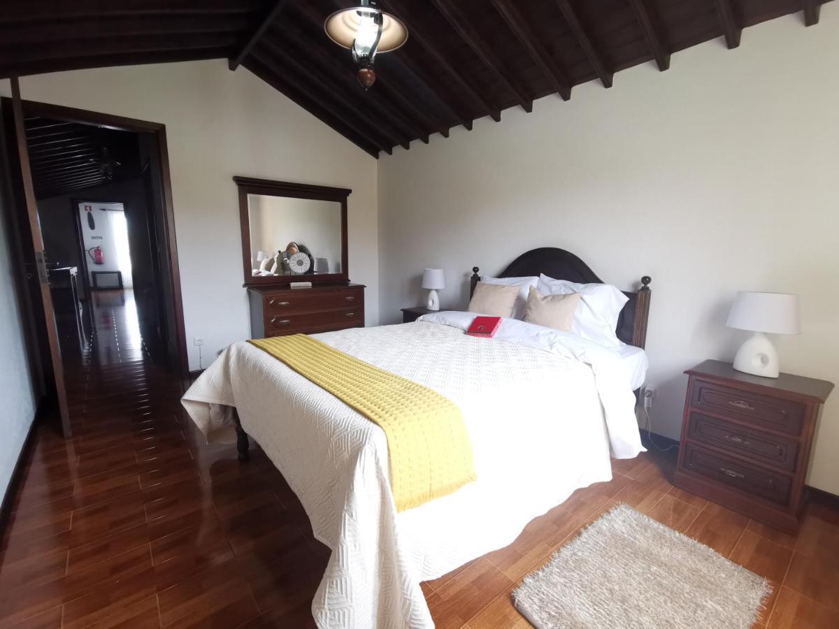 Mendonca * Povoacao (Sao Miguel)