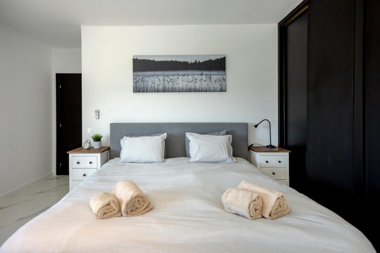 Avalon By Algarve Vacation Pera