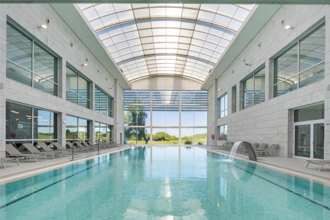 Crowne Plaza - Caparica Lisbon Hotel