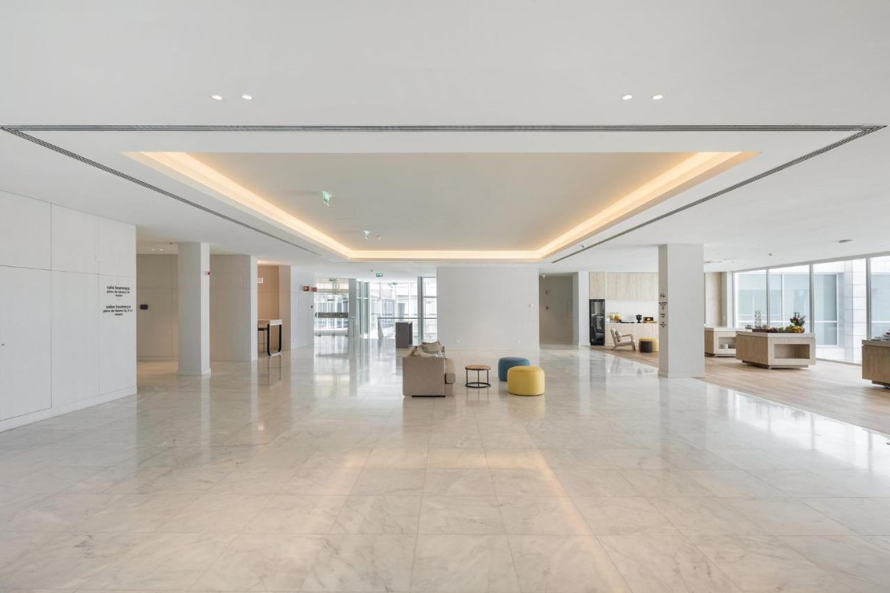 Crowne Plaza - Caparica Lisbon Hotel