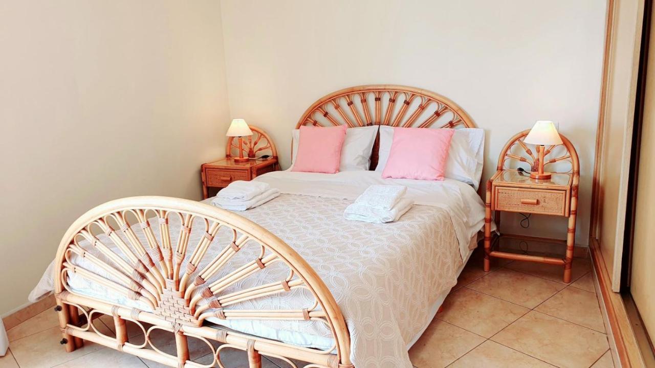 Lover's Paradise: 3br 2 Min From The Apartment
