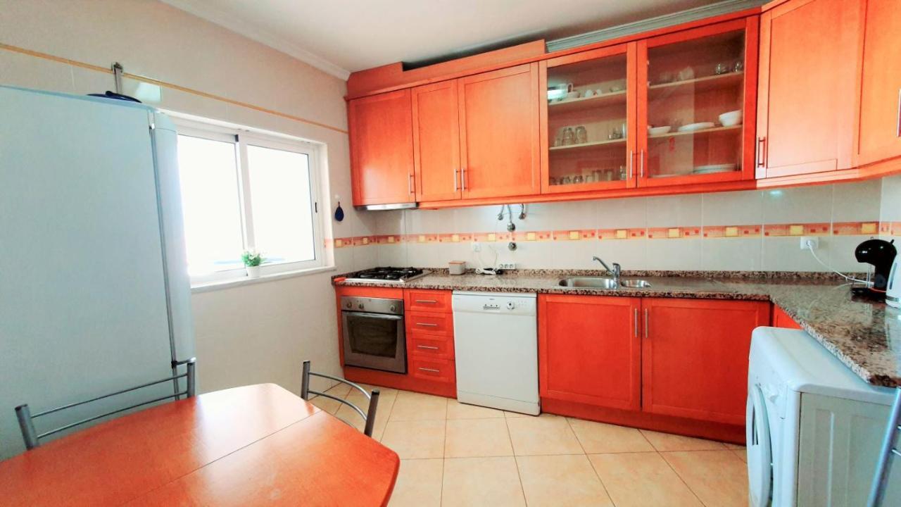 Apartment Lover's Paradise: 3br 2 Min From The