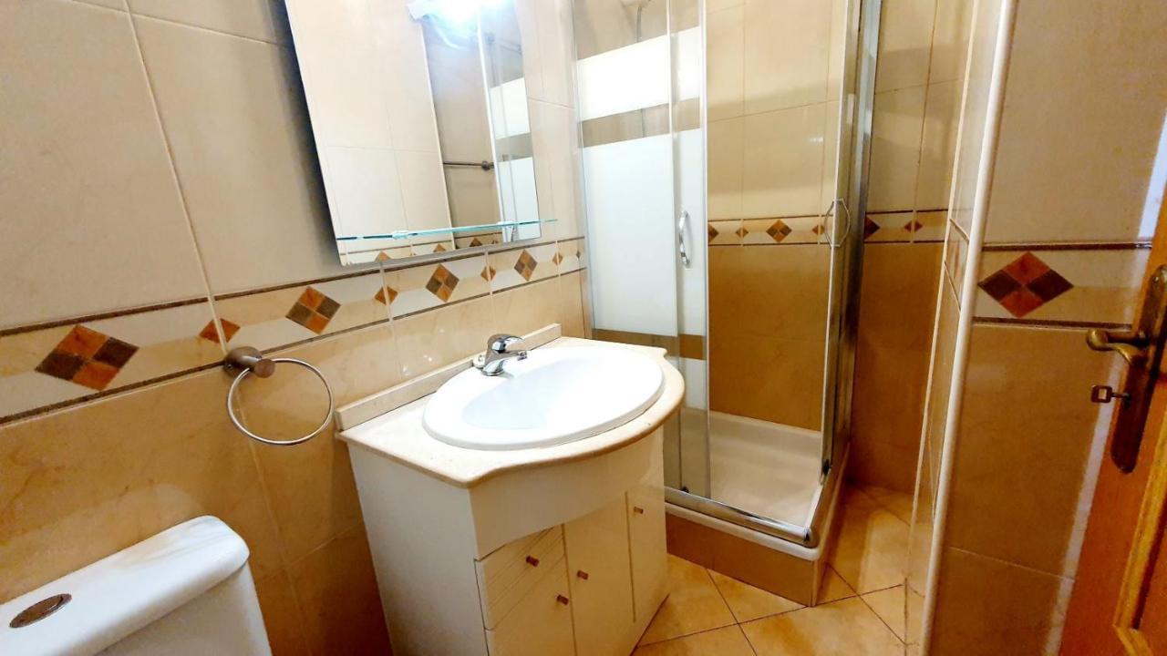 Apartamento Vacation: 2br Steps To The *