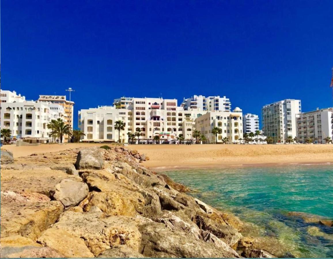 Seaside Serenity: 1br With Breathtaking Ocean View *
