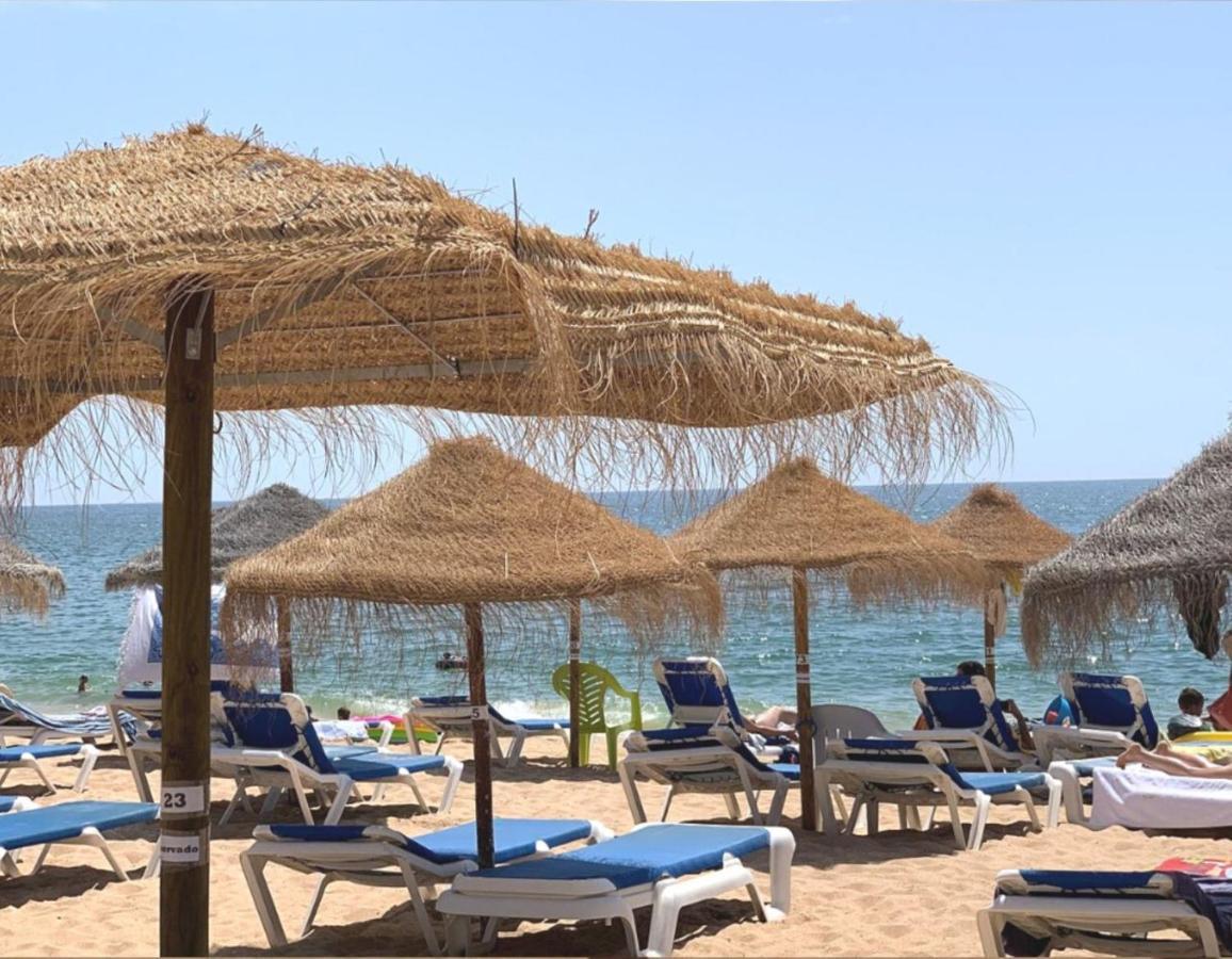 Seaside Serenity: 1br With Breathtaking Ocean View Quarteira