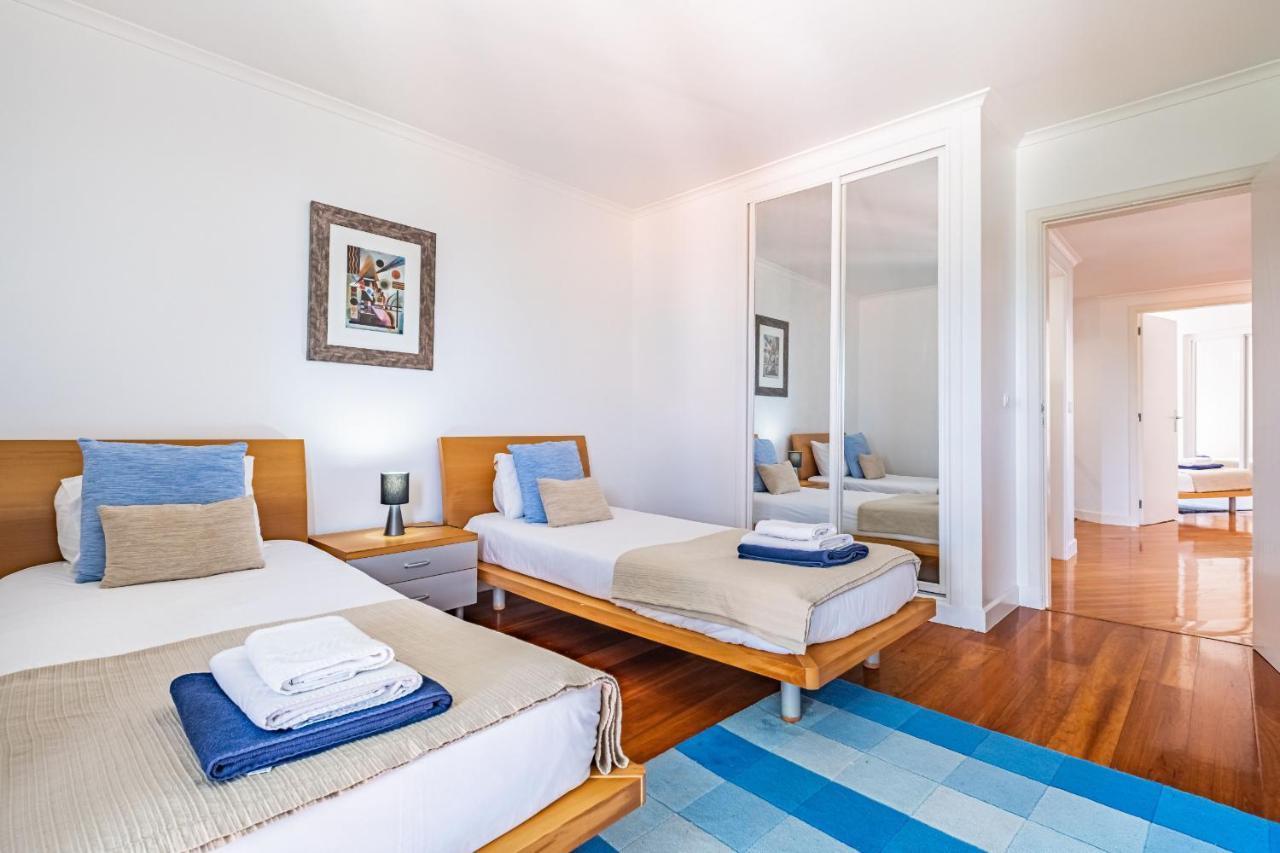 Ample With Pool And Gorgeous Ocean View *