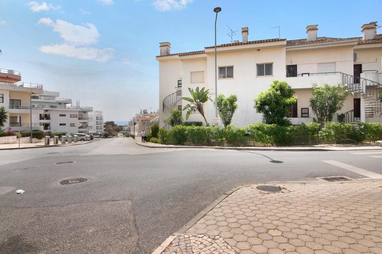 Apartamento T3 Duplex Albufeira *